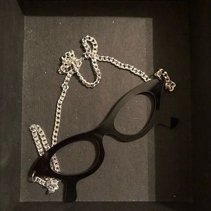 Chunky Cat Eye Glasses Necklace